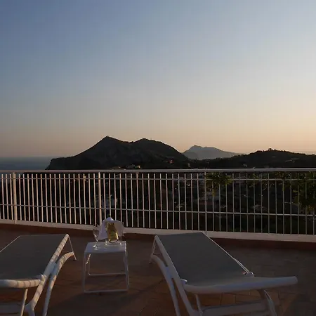 Caprile Guest house 5*