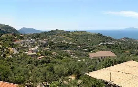 Guest house Caprile